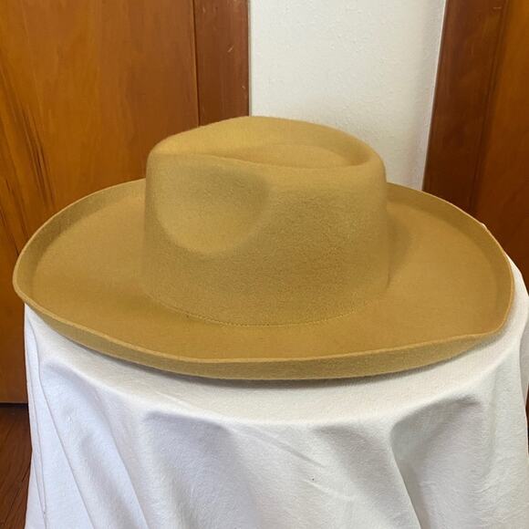 Universal Thread Classic Mustard Yellow Women's Hat 100% Wool Adjustable - Picture 3 of 6